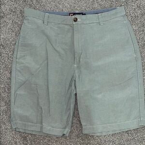 Chaps Men's Light Green Flat Front Shorts
